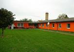 Location vacances Gorzów Wielkopolski - Family-Friendly Guesthouse in the Oderbruch-1