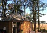 Location vacances Gayton - Woodpecker Cabin with Hot tub-1