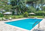 Location vacances Frascati - 5 Bedroom Amazing Home In Grottaferrata-1