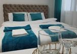 Location vacances  Dražmirovac - Euphoria Apartman Jagodina-1