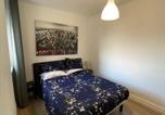 Location vacances  Hauts-de-Seine - Appartement Marceau Courbevoie-4