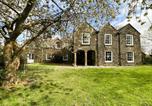 Location vacances Carew - Middlelands - A stunning country house with beautiful gardens in rural Pembrokeshire yet close to coast-2
