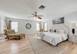 Location vacances Fredericksburg - Moment in Time - Hot Tub & Fire Pit-2