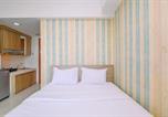Location vacances Bogor - Comfort Stay Studio Room at Margonda Residence 3 Apartment By Travelio-1