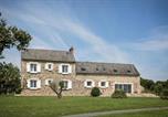 Location vacances Quinéville - Lovely Home In Crasville With Wifi-1