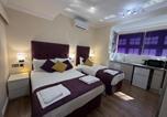 Location vacances Hounslow - Crompton Guest House-2