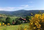 Location vacances Le Ménil - Appartement à la ferme vosgienne avec terrasse, cheminée et wifi - Fr-1-589-759-1
