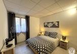 Location vacances Auriac-du-Périgord - Maison avec piscine privée - 2 pers. - Fr-1-616-558-2