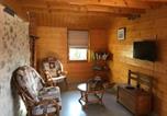 Location vacances  Ain - Gîte Des Buis De L'ain-4