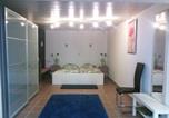 Location vacances Bonn - Flats-4u - Cosy, quite & clean apartments in the city ( Apt. 3 )-3