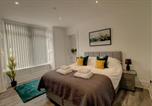 Location vacances  Gare de Dundee - Bright City Apt - King Bed - Parking & Wi-Fi-2