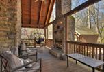 Location vacances Chattanooga - Harleys River Retreat - Pet-friendly hot tub-1
