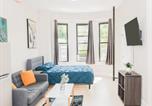 Location vacances Saratoga Springs - 610 Large Studio Downtown with Pool Table-1