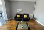 Location vacances Hounslow - Westwick Gardens Retreat-3