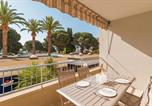 Location vacances Bord de mer de Le Lavandou - Magnifique appartement Vue Mer au centre du Lavandou-1