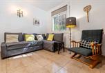 Location vacances Creixell - Traditional Villa-4