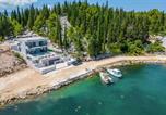 Location vacances Ploče - Lovely Home In Blace With House A Panoramic View-1