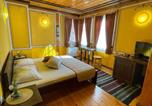 Location vacances Koprivchtitsa - Guest rooms Colorit-1