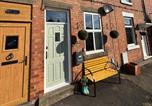 Location vacances Ashbourne - Hill View Cottage-1