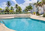 Location vacances San Juan - Oceanview Sub Penthouse, Walk to Beach & Pool-1