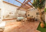 Location vacances Port de Pollença - Le Vieux Fournil - Avec Terrasse et Jardin-2