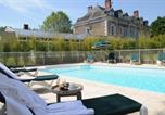 Hôtel Salbris - Logis Domaine De Valaudran-2