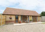 Location vacances Sprowston - Foxley Wood Cottage-1