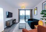Location vacances Manchester - Modern 2br 2ba Apartment w Secure Parking-1