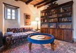 Location vacances Pieve Fosciana - Guesthost - Sillicagnana Castle Villa with Swimming Pool!-3