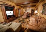 Hôtel Branson - Chateau on the Lake Resort Spa and Convention Center-2