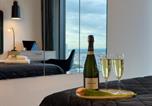 Location vacances Katowice - Urban Apartments Global Skyline, 25th Floor No 19, Free Garage, Self Check-in-1