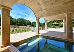 Location vacances Monteverdi Marittimo - Le Querciolaie with Geothermal Pool - by Posarellivillas-2