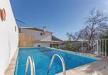 Location vacances Iznájar - 6 Bedroom Lovely Home In Iznájar-4