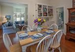 Location vacances Solvang - Summerland Stagecoach Cottage by Paradise Retreats-4