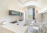 Location vacances San Felice del Benaco - Palazzo Trevignane - La Saletta Verde-2
