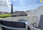 Location vacances Borkum - Apartmenthaus Roberta Ferienwohnung Leuchtturm-1