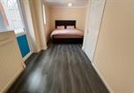 Location vacances Wargrave - Spacious 4 Bed Contractor House Free Parking-4