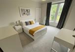 Location vacances  Gare de Dundee - Prime Dundee West End 3br Apartment, Stunning River Views, Sleeps 6-4