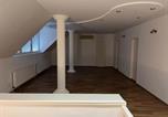 Location vacances Kecskemét - Csongrádi apartmanház-1