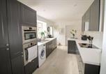 Location vacances Carlisle - Chertsey Mount Townhouse, within 10 minutes walk of Carlisle city centre, shops, pubs & restaurants-4