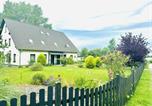Location vacances Middelhagen - F-1112 Ferienwohnung Lobbe Fewo 04 strandnah, Garten-2