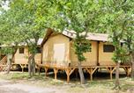 Camping Gordes - Domaine des Chênes Blancs-4