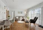 Location vacances  Allensbach - Lake House Boutique Ferienwohnung-1