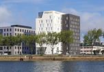 Location vacances Dives-sur-Mer - Appart'hôtel Odalys City Centre Les Docks