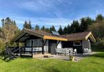 Location vacances Torup Strand - Cozy Holiday Home With Space For Relaxation-2