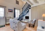 Location vacances Vauvert - Un Petit Coin De Paradis De 35 M²-3