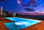 Location vacances Todi - Casale Dei Gelsomini 8, Emma Villas-4