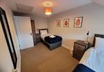 Location vacances  Gare de Swindon - Hebden - Spacious Home - Garden - Free Parking-3