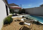 Location vacances L'Isle-sur-la-Sorgue - La Dolce Vita Provençale Charming House with its Private Swimming Pool-3