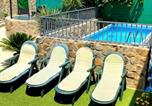 Location vacances  Badalone - Casa Rural Los Mayorales-1